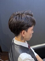 ビーダンディー(Bee dandy)&nbsp;ビジネスフォーマル ツーブロックショート センターパート