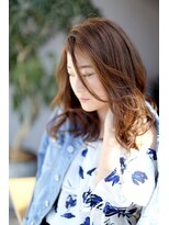 ヘアーラウンジ アンフィ 井土ヶ谷(Hair Lounge Anphi) 【Anphi井土ヶ谷】クールに見えるラフなやわらかウェーブ