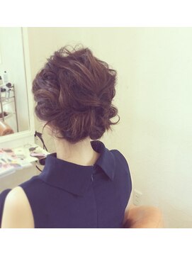 コミュニヘア(communi Hair) ゆるふわヘアアレンジ