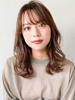 キリ 表参道(kyli)&nbsp;大人かわいいコテ風パーマボブルフ小顔カット薄めバング外ハネ＊