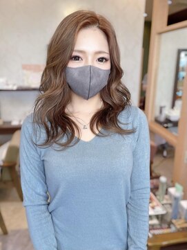 ヘアメイク ミチ 富田店(HAIRMAKE MICHI) 【MICHI 富田店　古作蓮】かきあげバング　ベージュカラー