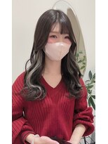 インナーカラー＊韓国ヘア＊ホワイトシルバー【ZinaCENTRAL】