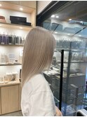 ホワイトベージュ