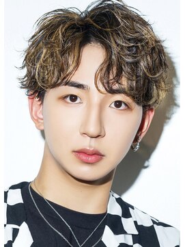 オーシャントーキョー 大阪(OCEAN TOKYO) 波巻きパーマメンズツイストスパイラルパーマツーブロック