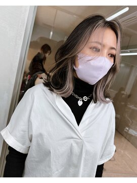 サイン 表参道(SIGN) イヤリングカラーマッシュウルフツヤ髪スタイルブルージュ