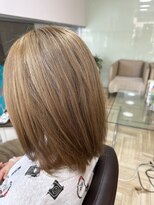 シェモアイグレック(chez-moi igrek)&nbsp;ブリーチオンベージュカラー