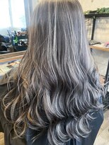 カルラ(Karra)&nbsp;シルバーハイライト