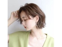 リリング(RiRing)の雰囲気（ナチュラルで落ち着いた雰囲気が心安らぐ店内♪）