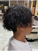 パートツイストスパイラルパーマツーブロック刈り上げ