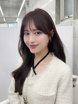 エヌアイ オモテサンドウ(ni omotesando) ダークブラウンカラー/シースルーバング/顔周りカット 上野