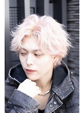 ユーフォリア 渋谷グランデ(Euphoria SHIBUYA GRANDE) アッシュグレー×メンズ×マッシュ×透明感×動き