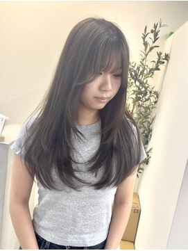 ユニ 江坂(Uni.) 20代30代40代 レイヤーカット 縮毛矯正 髪質改善