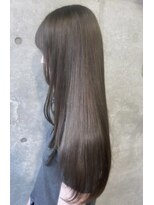 カリーナコークス 原宿 渋谷(Carina COKETH)&nbsp;ブリーチなしダブルカラーのオリーブグレージュ