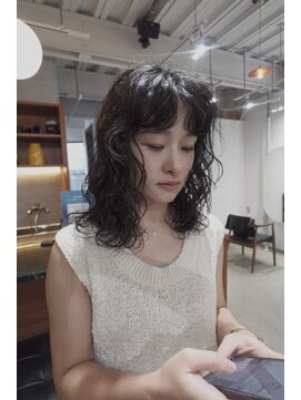 ベンジー 中目黒店(benji) ミディアムパーマ