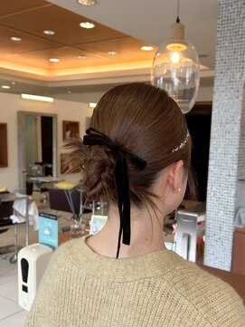 ノット 成田公津の杜(Knot) 黒髪/オリーブグレー/小顔/ココアベージュ/成田公津の杜駅