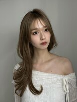 アマトウキョウスマートサロン(AMA TOKYO×Smart Salon)&nbsp;ヘーゼルベージュ　ブリーチなし　レイヤーカット　海外風