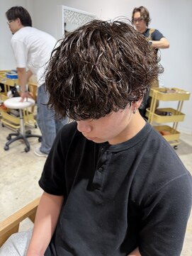 シャドウパーマ フェザーパーマ  センターパート 