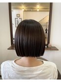 艶ボブミニボブ切りっぱなしボブパツっとボブ