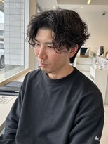 ライン(LYNE) メンズカット/メンズパーマ/センターパート/ナチュラル