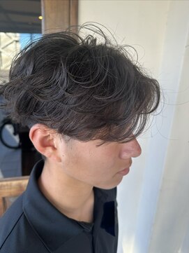 フランジェッタヘアー(Frangetta hair) メンズ人気No. 1シャドウパーマ♪担当野坂
