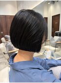 自然な丸みの大人シンプルボブ【海老原康平】