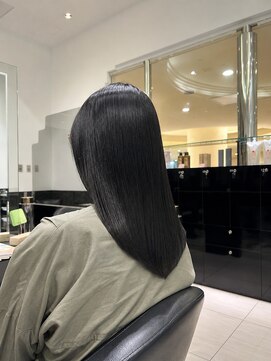 ウェル アアルト 本厚木ミロード店 【aalto本厚木ミロード/竹田正和】60代の年齢を感じさせない輝き