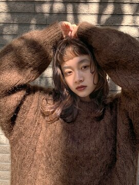 イコル(ikoru) ナチュラルウェーブレイヤーカットアップバングショートバング