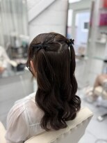 フォルテステラ(FORTE STELLA) ライブ前にハーフツインヘアアレンジ