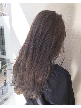 フレアジェネラス(FLEAR generous) 【髪を伸ばしていきたいけどカラー楽しみたい】 柳本麻守