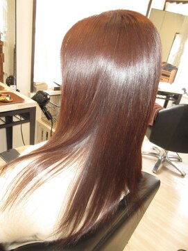 コア フィール ア デイ(COIFFURE A DAY) 【見附今町M3D】M3Dサラサラロング