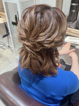 ハコ(HACO) ハーフアップ