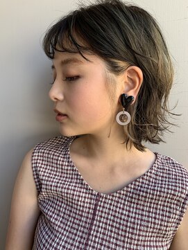 ブラウヘアアンドケア(care) イヤリングカラー