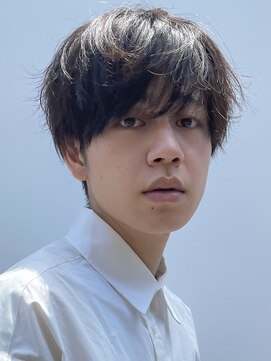 フイ 代々木(Hui) 波巻き/アップバング/ツーブロックマッシュ/束感ショート