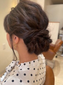 リール ヘアーアンドカンパニー(Rire Hair&Co.) アップスタイル / ロング