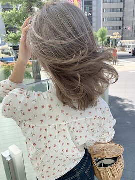 ロロネー 豊中(Lolonois) 【Lolonois豊中】王道ミルクティーブラウン
