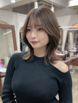 ハピネス 梅田茶屋町店(HAPPINESS) ミディアムレイヤー/韓国ボブ/髪質改善/顔周り/ブリーチなし