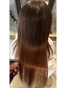 フィエスタ(Fiesta) 髪質改善/縮毛矯正/美髪/艶髪/髪質改善トリートメント/三国ヶ丘