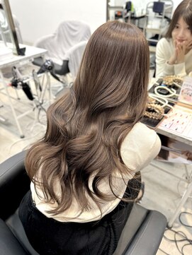 クム(kumu) 【kumu】秋トレンド/艶グレージュ/栄/ 名古屋/20代/30代