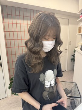 ペレ 渋谷(PELE) デザインカラー/レイヤーカット/ウェットヘア/オリーブベージュ