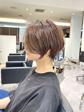 バンプ ギンザ(BUMP GINZA) 30代/40代/50代◎絶壁解消/白髪ぼかし/大人小顔ショート【湯本】