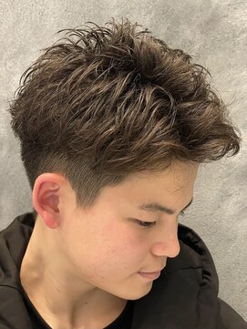 ヒロギンザ 大阪本店(HIRO GINZA) スパイキーショート