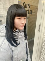 サンテリア(sun terria) 重ためバング×黒髪レイヤーカット