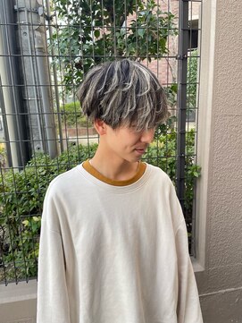 キング 高槻(K!ng) 縮毛矯正髪質改善ハイライトレイヤーカット高槻美容室エクステ