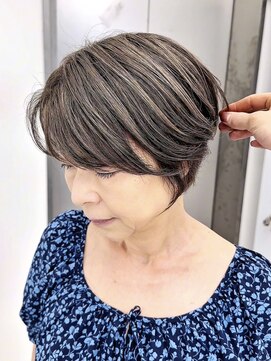 ビューナゴヤ 名駅(VIEW NAGOYA) 前髪カタログ/イメチェンスタイル/ウェーブパーマ/こなれミディ