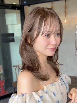 ユニ(uni) ミディアムレイヤー.くすみブラウン