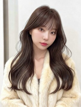 エイチバイシオミエイチ 神戸三宮(H by shiomi H) 20代30代お洒落☆レイヤーカットハッシュカットくびれヘア