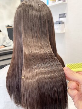 プラチナグロス美髪ロング