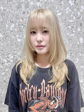 サンク 原宿 表参道(cinq) ヘーゼルベージュピンクベージュハッシュカットレイヤーボブ韓国