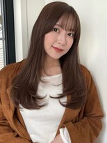 ローネス(LONESS) レイヤーカットとベージュカラーで柔らかヘア