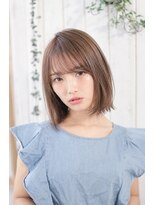 リビンバイアフロート(Livin by afloat)&nbsp;20代30代40代レイヤーボブ　前髪あり　丸みショートボブ